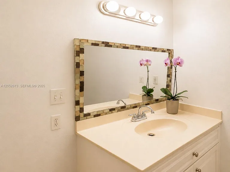 5112 NW 79th Ave #203 — Photo 3