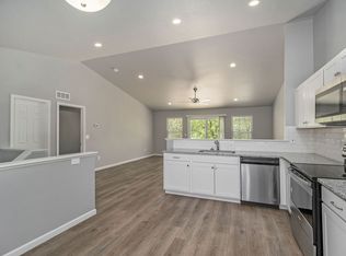 2408 Gemstone Ct, Shelbyville, MI 49344