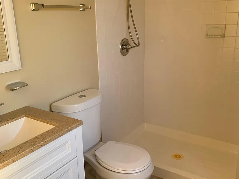 40 Melrose Ln — Photo 8