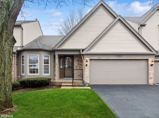 1705 Napoleon Dr, Naperville, IL 60565