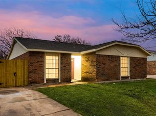 510 Damon Dr, Grand Prairie, TX 75052