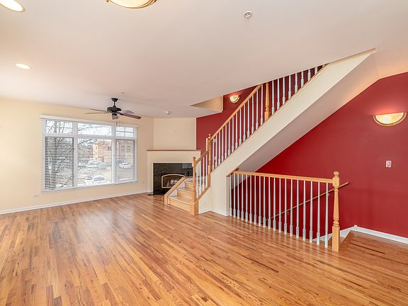 3rd image of 113 S Euclid Ave #B
