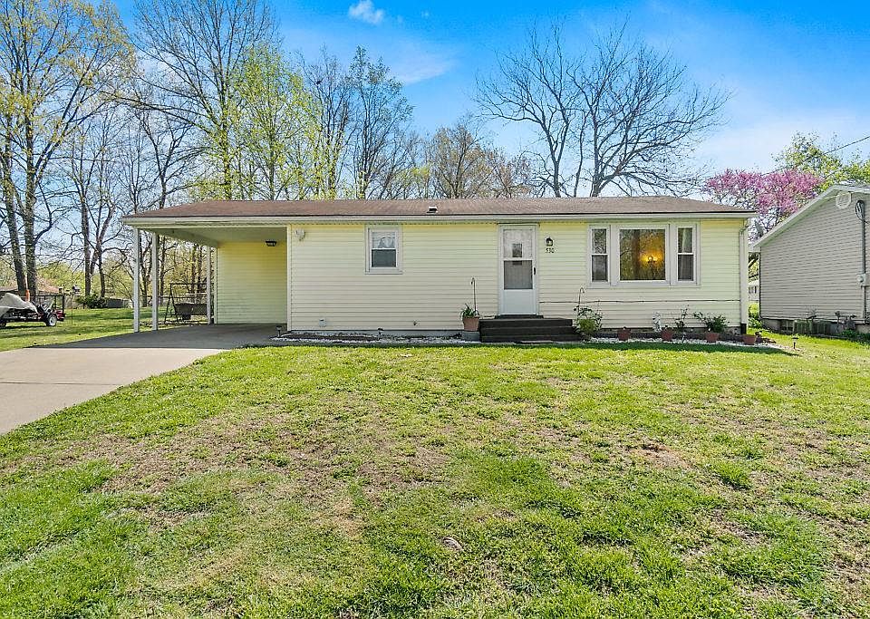 1st image of 530 Crestwood Dr