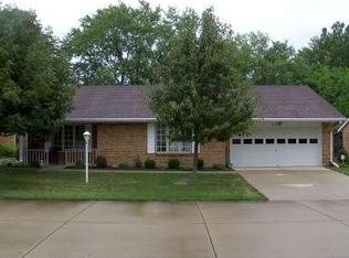 6764 Willow Creek Dr, Dayton, OH 45424