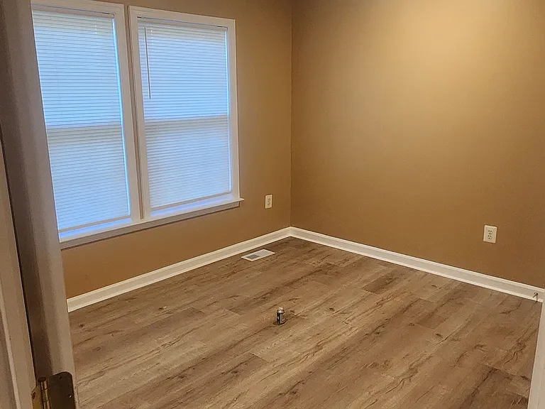 14108 Shelby Cir — Photo 12