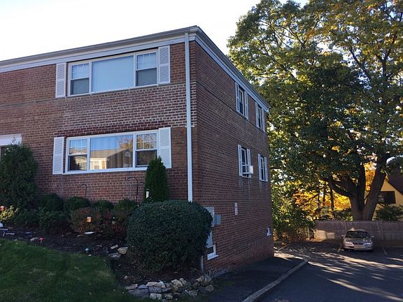 3rd image of 11 Westview Ave APT 16-1