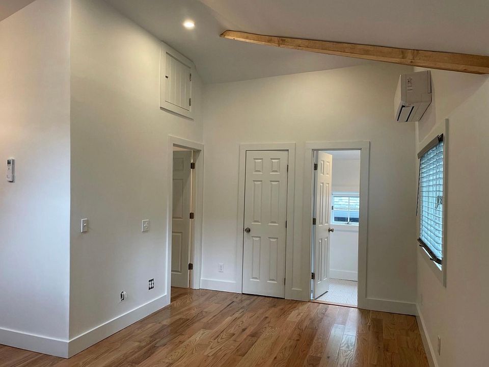 1st image of 41 Chestnut Ave