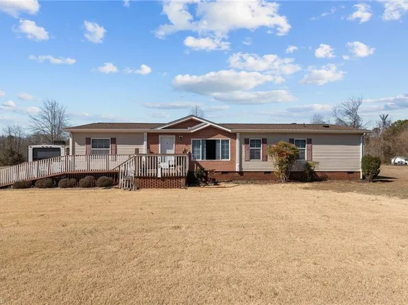 120 Glenwood Rd, Mocksville, NC 27028