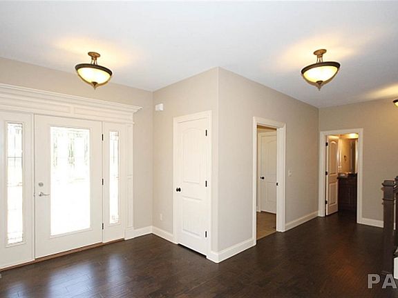 2nd image of 11326 Stone Creek Dr