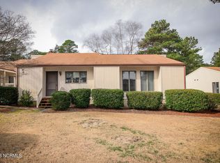 40 Martin Dr #D, Whispering Pines, NC 28327