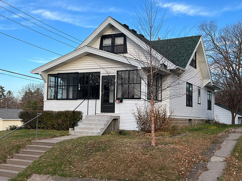 1st image of 712 Winslow Ave