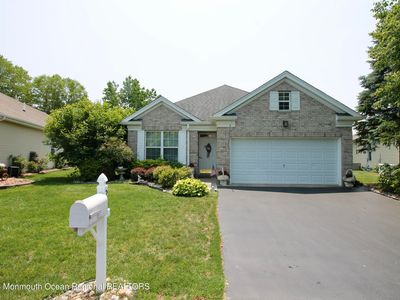 28 Banstead Way, Jackson, NJ, 08527