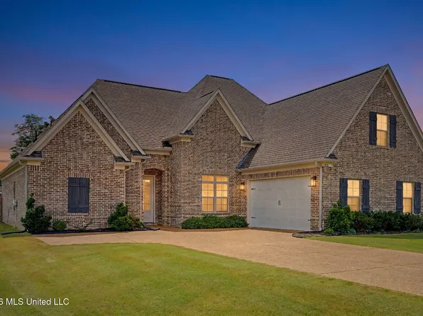 2876 Ross Meadows Ln, Olive Branch, MS 38654