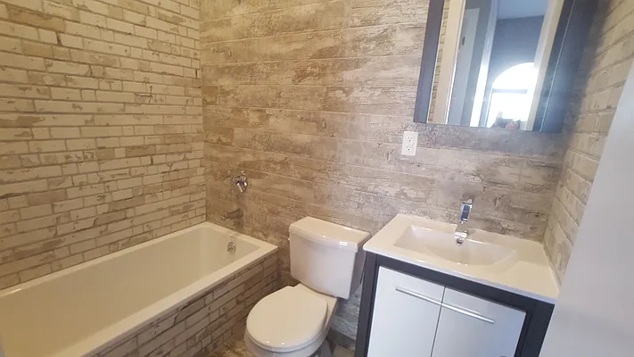 Rented by Evergreen Apartments BK | media 14