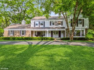 1076 Old Barn Ln, Lake Forest, IL 60045