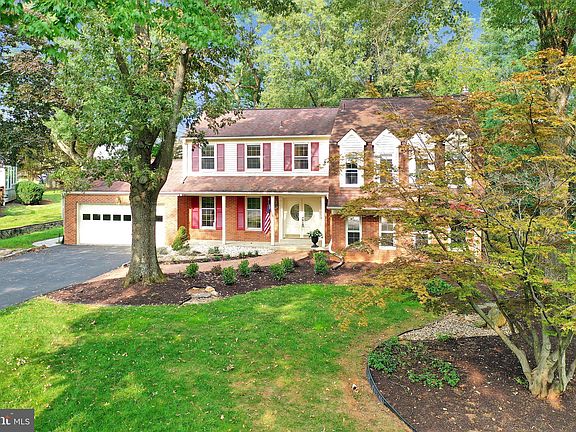 4th image of 17017 George Washington Dr