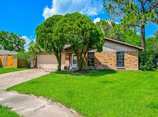 5502 Irish Hill Dr, Houston, TX 77053