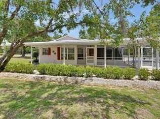 25305 Mardon Cir, Paisley, FL 32767