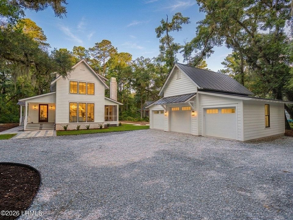 1st image of 4 Blake Lane