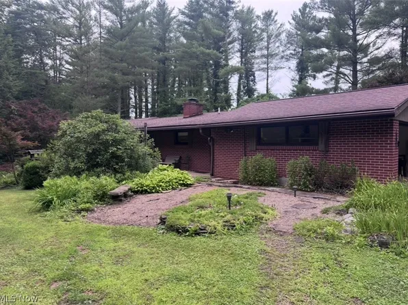 1065 Huck Rd, Lowell, OH 45744