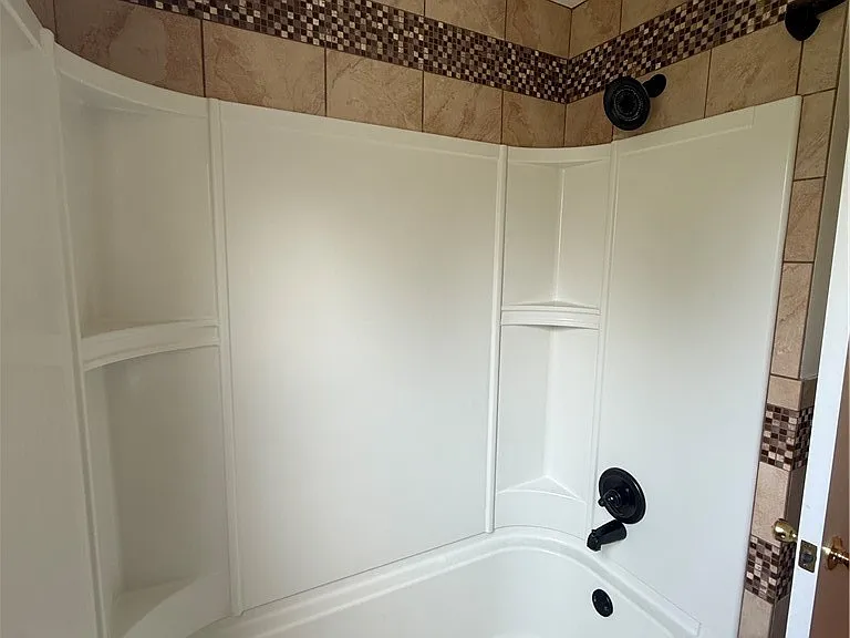 113 Argyle Ave #LOWER — Photo 14