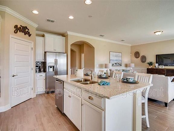 4th image of 10482 Atwater Bay Dr