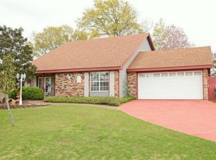 207 Lorelei Cir, Belle Chasse, LA 70458