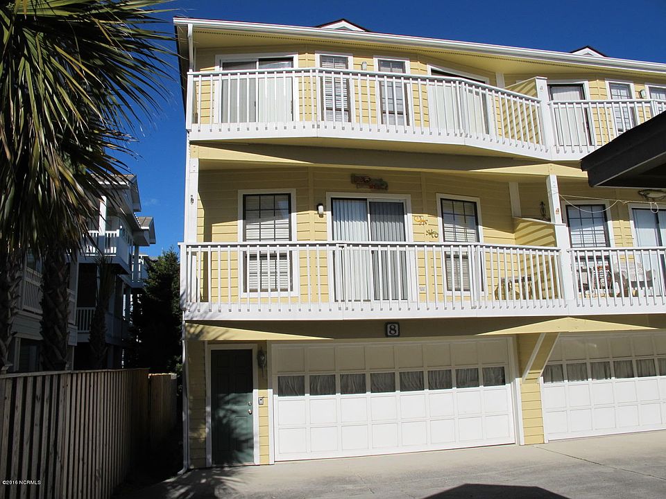 1st image of 1314 S Lake Park Boulevard #B8