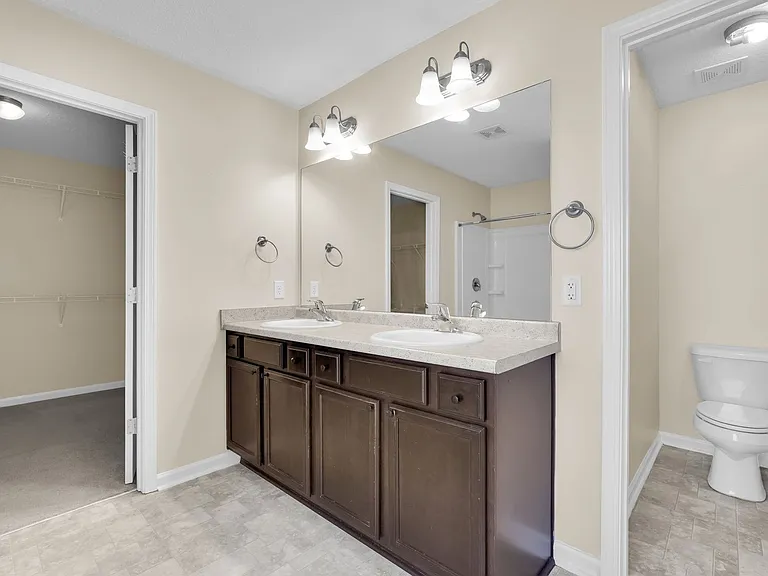 659 Red Oak Ln — Photo 33