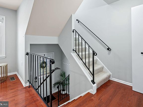 4th image of 12242 Cinnamon St
