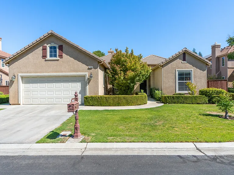 11064 E Mitchell Peak Way — Photo 1