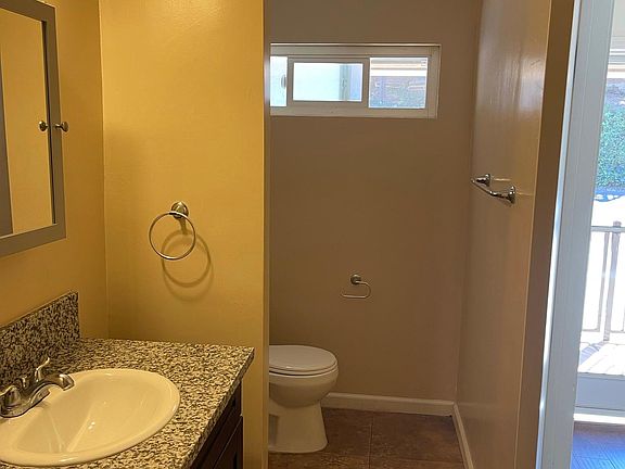 5th image of 8049 La Mesa Blvd #B