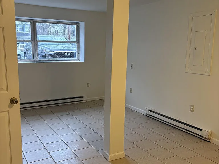 4161 Romeo Rd — Photo 6