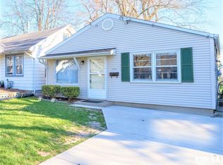 2410 W Kellogg Ave, Peoria, IL