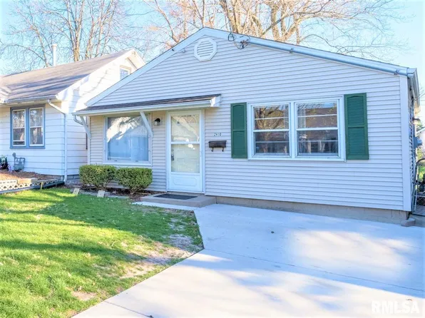 2410 W Kellogg Ave, Peoria, IL 61604