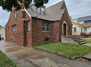 1436 Guthrie Ave, Des Moines, IA 50316