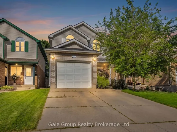1030 Pearson Dr, Woodstock, ON N4S 8V1