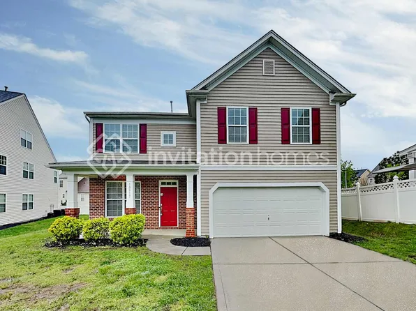 10917 Hat Creek Ln, Davidson, NC 28036