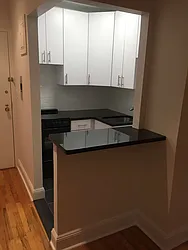 Rented by Metropolis Real Estate of Manhattan