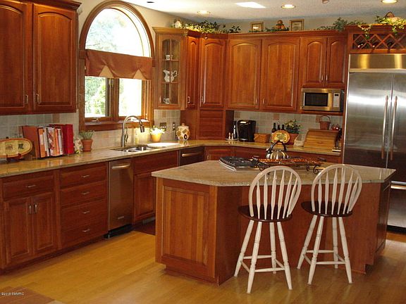 3rd image of 4472 Sunnymeade Dr