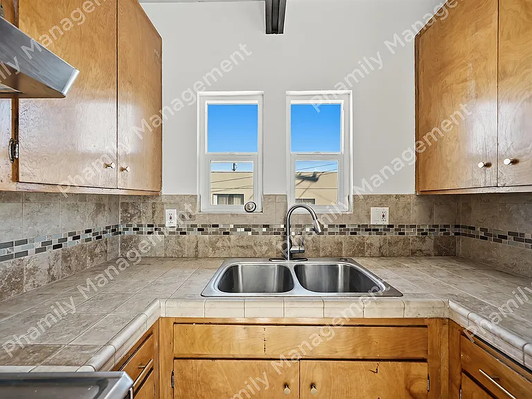 415 Cottage Home St #3 — Photo 7