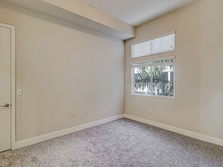 Axis 2300 Apartments — Photo 105
