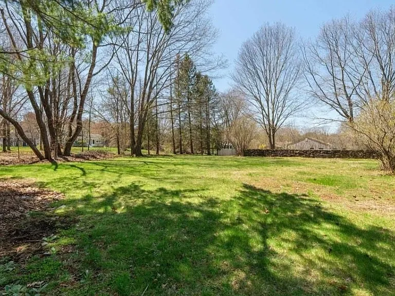510 Sagamore Rd — Photo 24