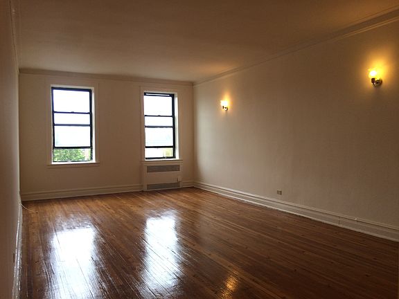 4th image of 4721 41st St #5