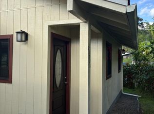 3372 Kamaaina Pl, Honolulu, HI 96817