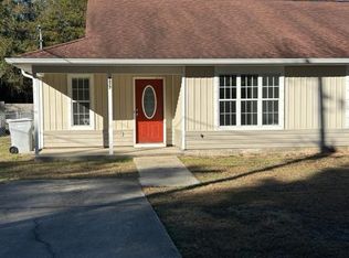 6877 Thunder Ln, Milton, FL 32570