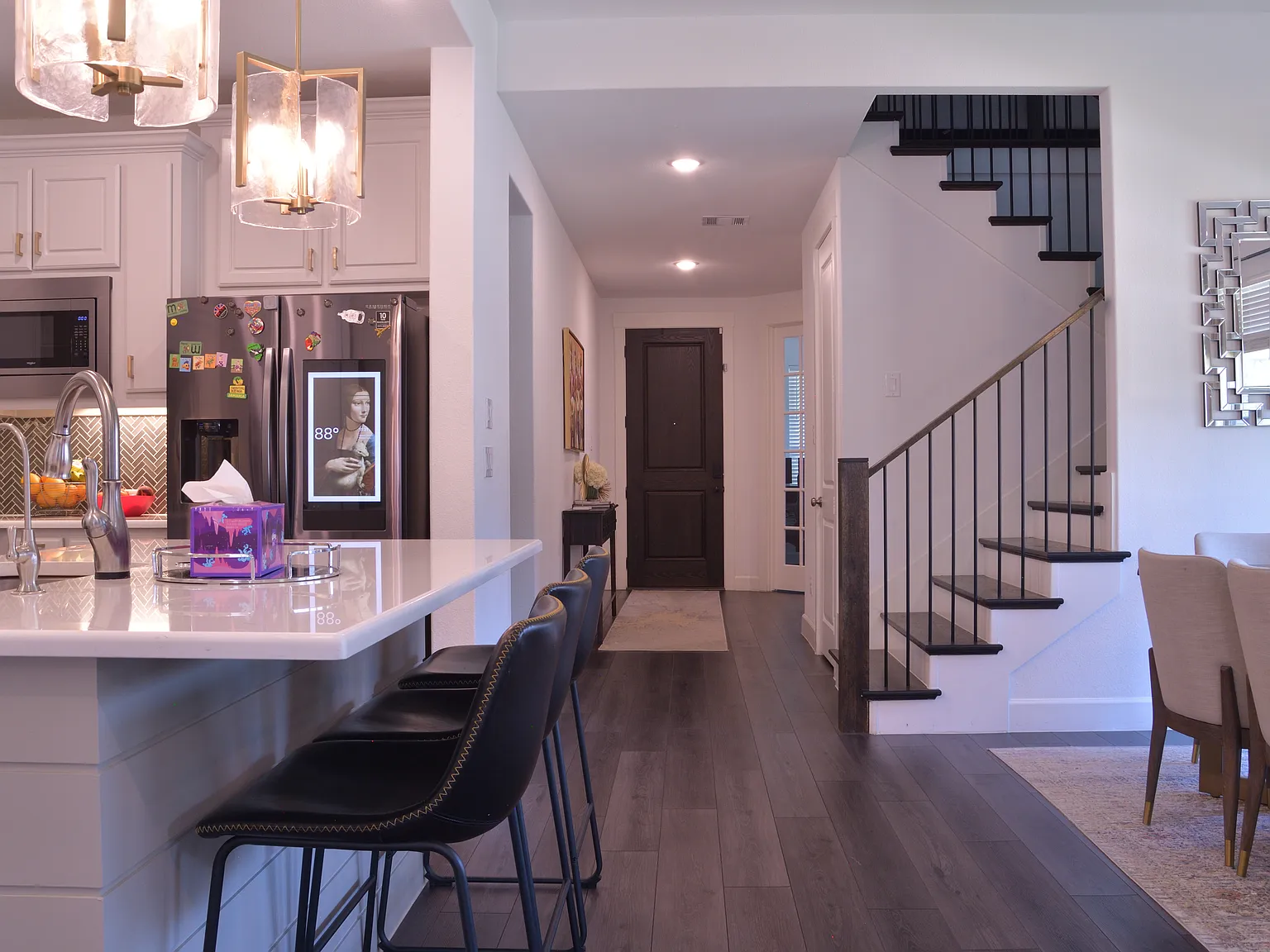 4 bed, 3.5 bath, 2674 sqft, $4,000 — Photo 4