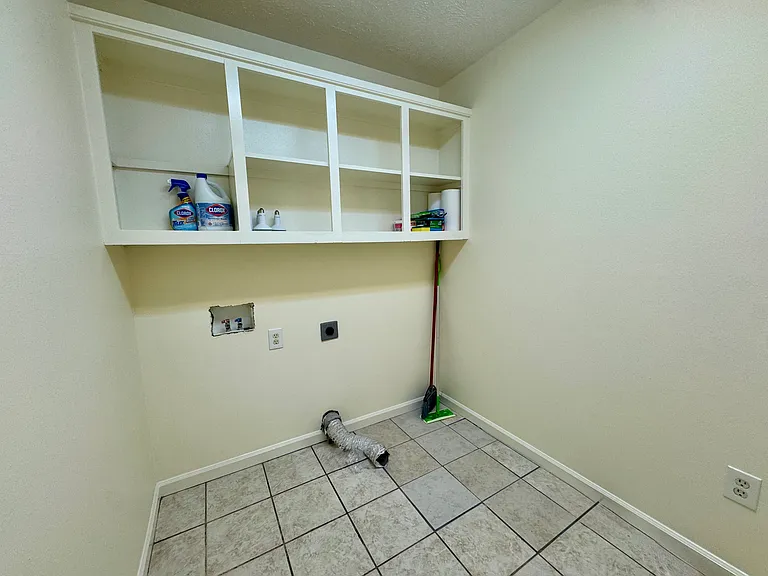 44 Kirkland Dr — Photo 14