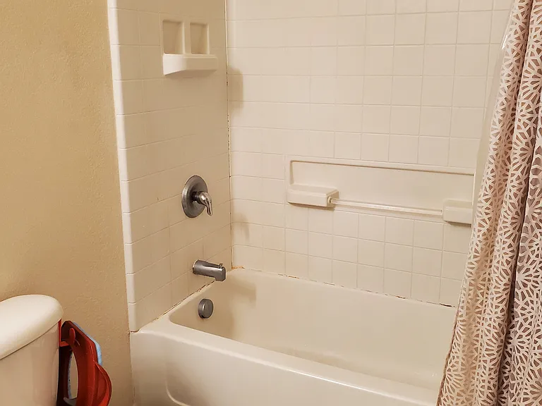 8864 Valley River Dr — Photo 11