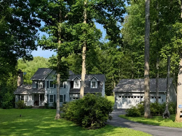 13921 Dave Dr, Nokesville, VA 20181